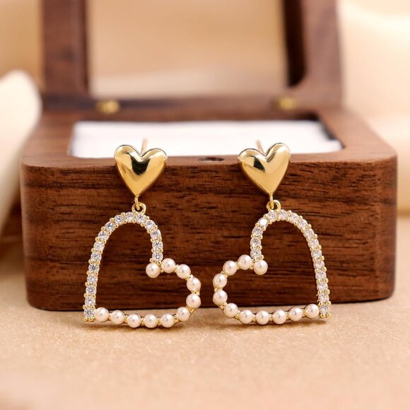 Women's Heart Pearl Tan Dangle Sparkly Cubic Zirconia Crystal Rhinestone Earring - Picture 6 of 7